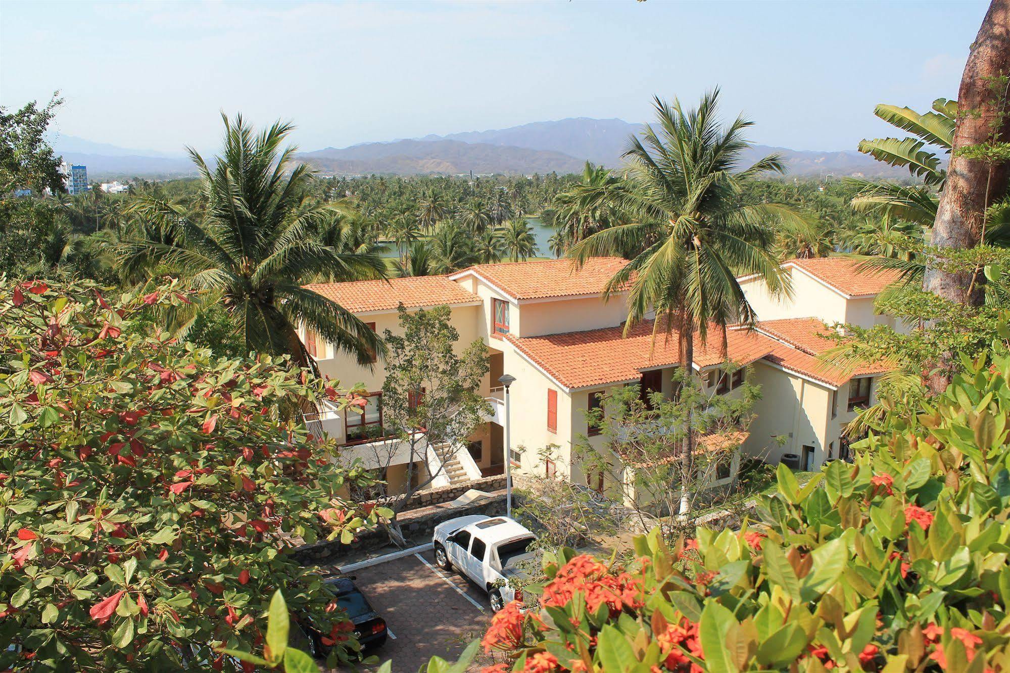 Villas Del Palmar Manzanillo With Beach Club エクステリア 写真