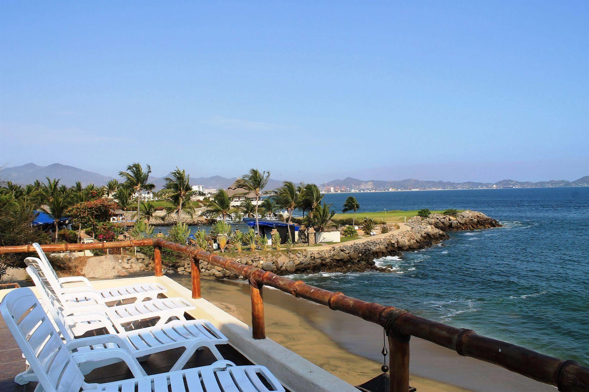 Villas Del Palmar Manzanillo With Beach Club エクステリア 写真